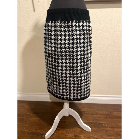 British Vogue Vintage Houndstooth Knit Pencil Skirt Black White Wool Blend USA - Picture 3 of 7